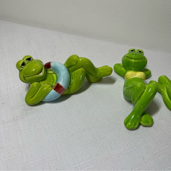 Vintage ceramic frogs. Fun. Goofy. Collectible. 1980’s - Picture 3 of 7